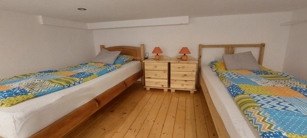 Vito Apartman Eger Exterior photo